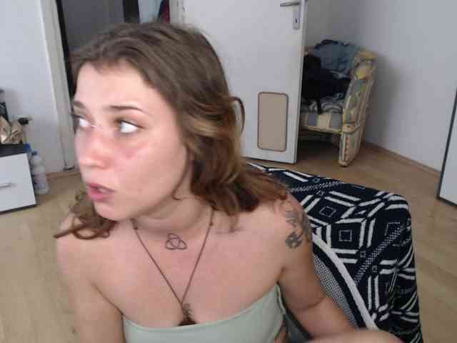 RacyRoby webcam