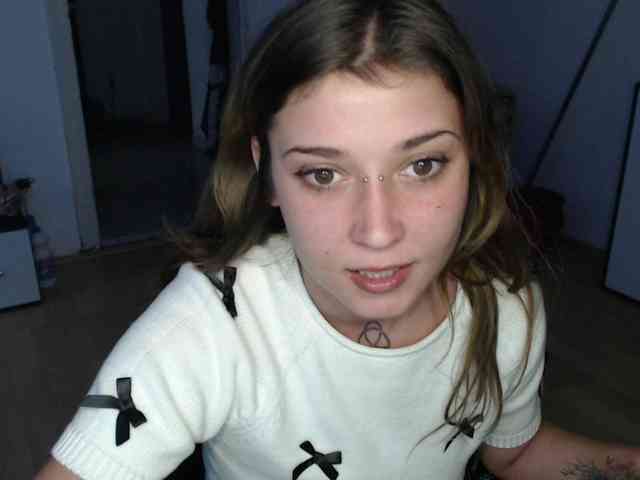 RacyRoby webcam