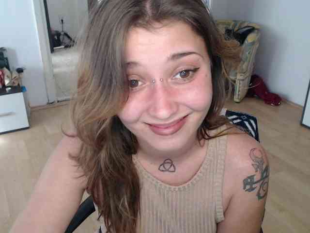 RacyRoby webcam