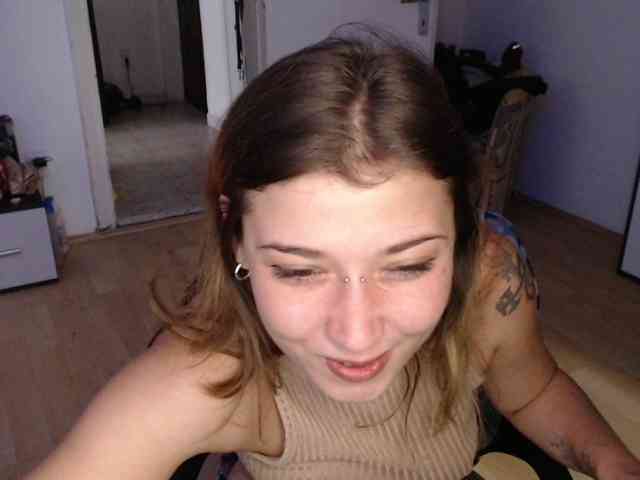 RacyRoby webcam