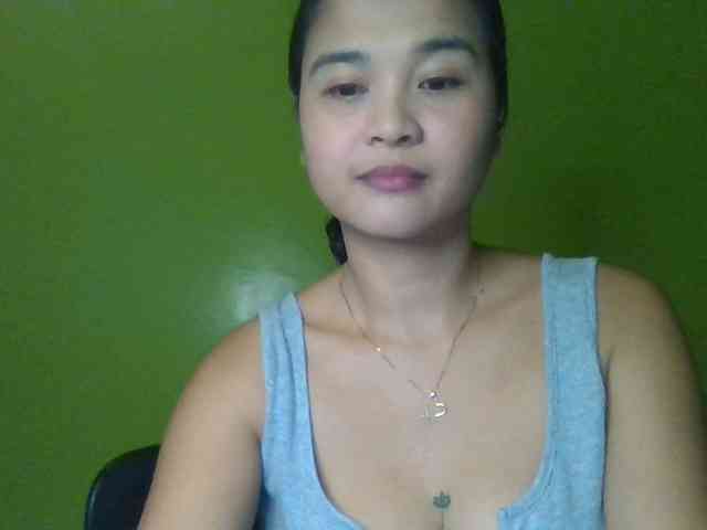 SexyCyrile webcam