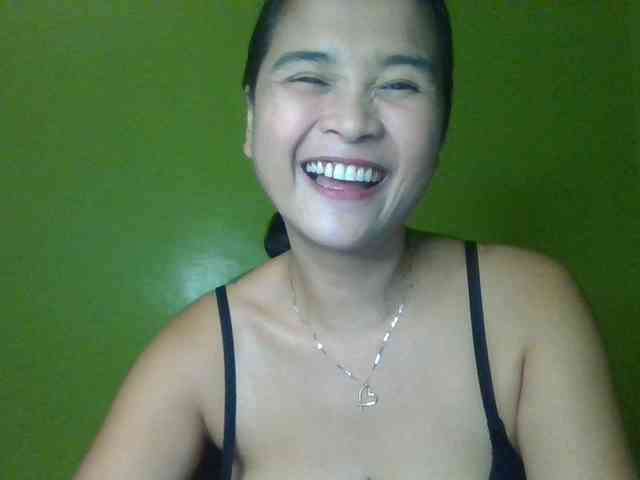 SexyCyrile webcam