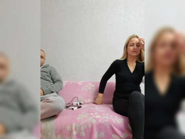 TotheMoonandBack-видео