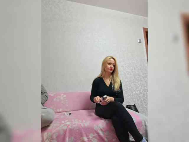 TotheMoonandBack TotheMoonandBack