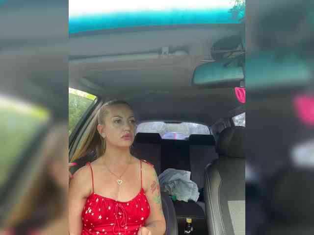 live nude chat room TotheMoonandBack