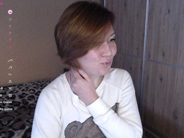 Julia99's BongaCams show and profile