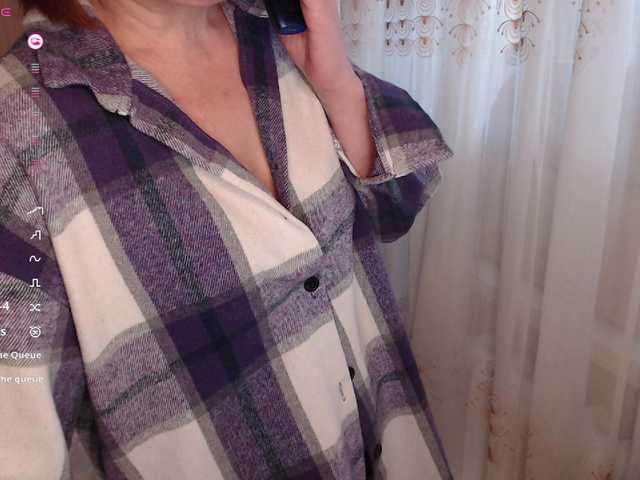 Julia99's BongaCams show and profile