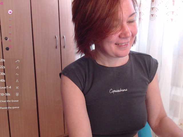 Julia99's BongaCams show and profile