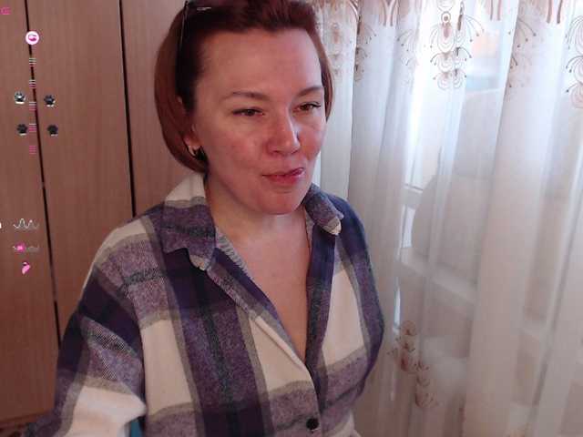 Julia99's BongaCams show and profile