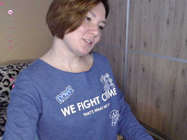 Julia99's BongaCams show and profile