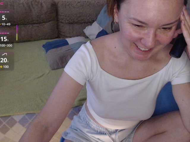  Julia99 chat room