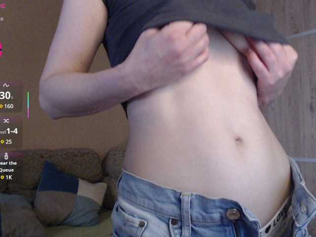  Julia99 chat room