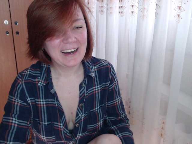 Julia99's BongaCams show and profile