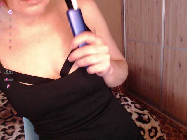 Julia99's BongaCams show and profile