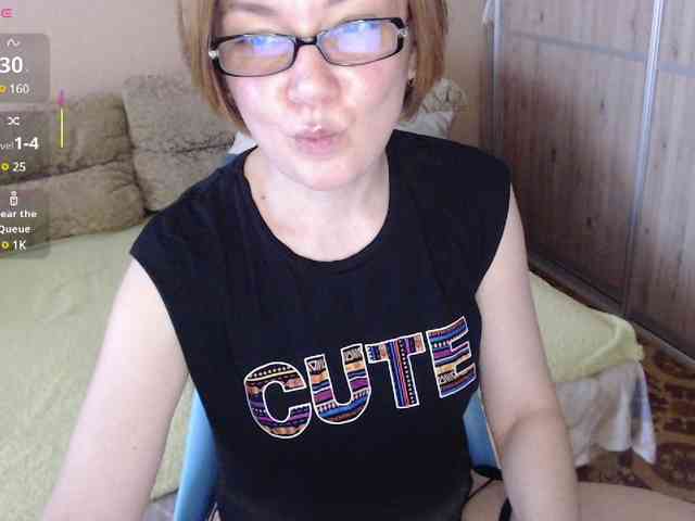 Julia99 webcam