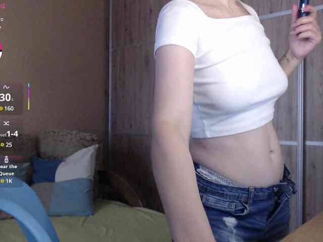 Julia99 webcam