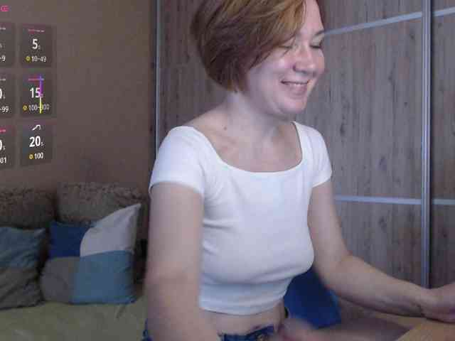 Julia99 webcam