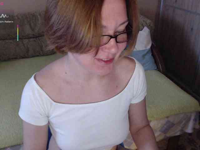 Julia99 webcam