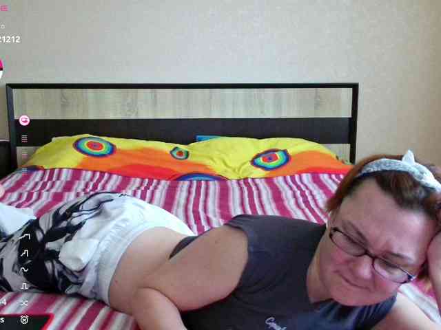 Julia99 webcam