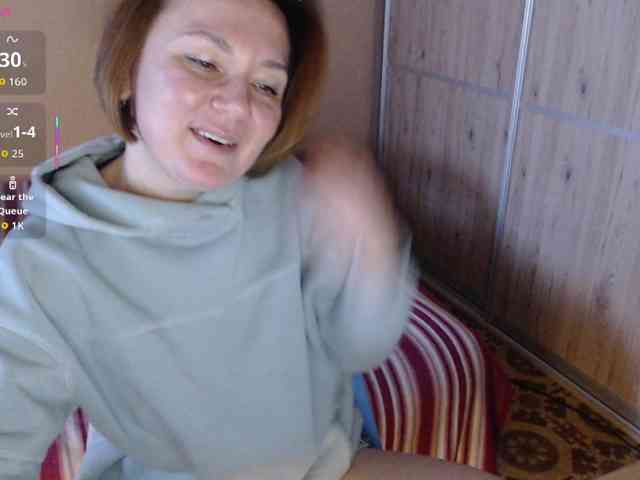 Julia99 webcam