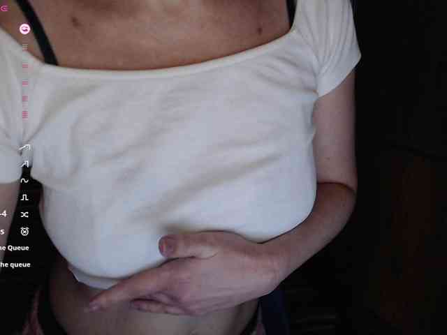 Julia99 webcam