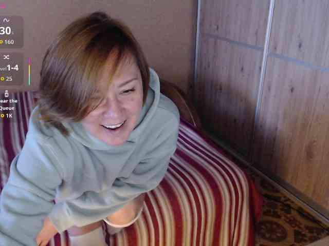 Julia99 webcam