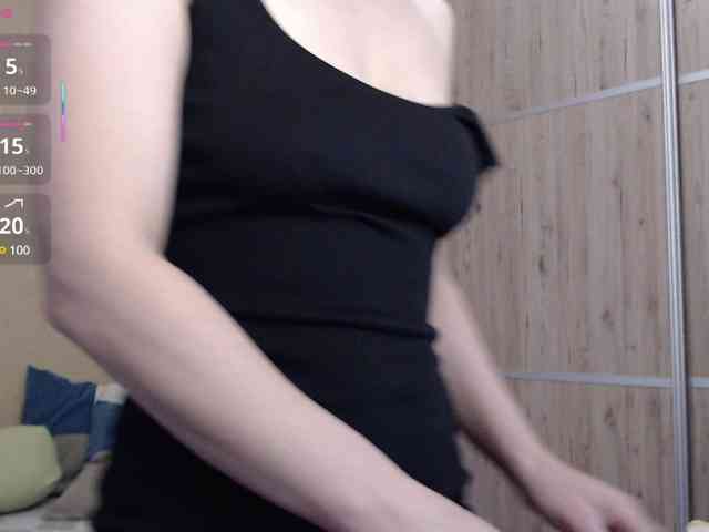 Julia99 webcam
