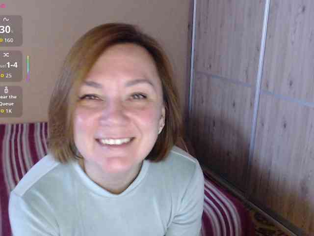 Julia99 webcam
