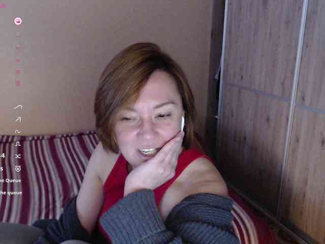 Julia99 webcam