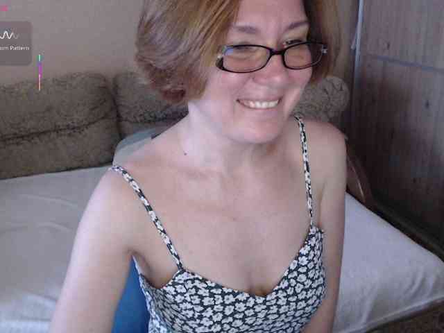 Julia99 webcam