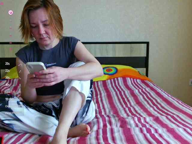 Julia99 webcam
