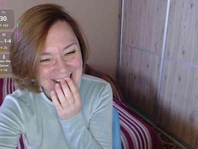 Julia99 webcam