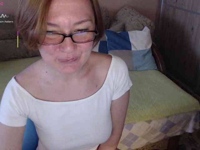Julia99 webcam