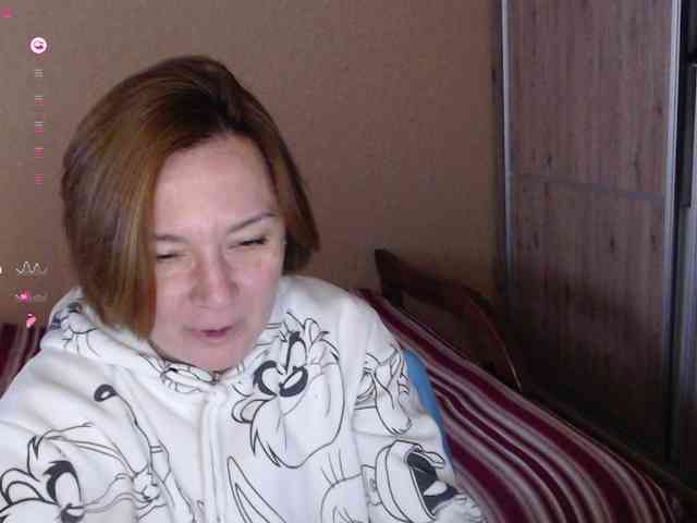 Julia99 webcam