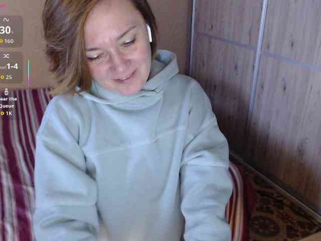 Julia99 webcam