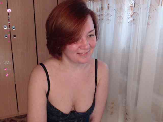 Julia99 webcam