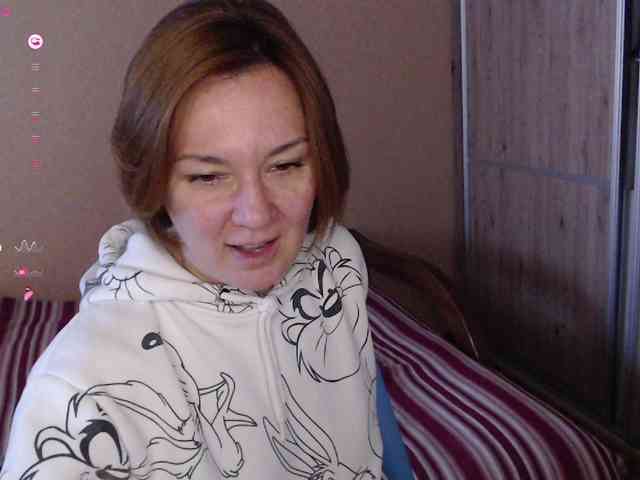 Julia99 webcam