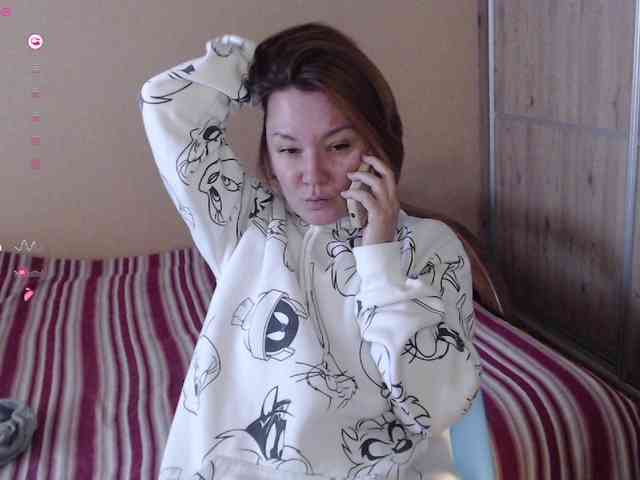 Julia99 webcam