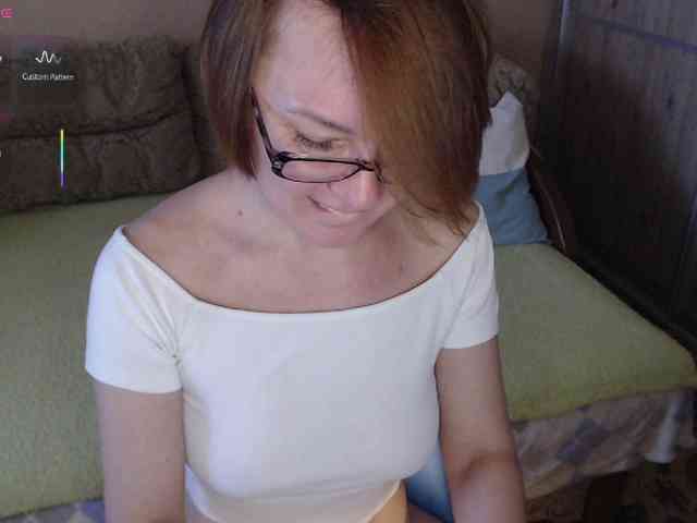 Julia99 webcam