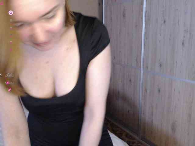 Julia99 webcam