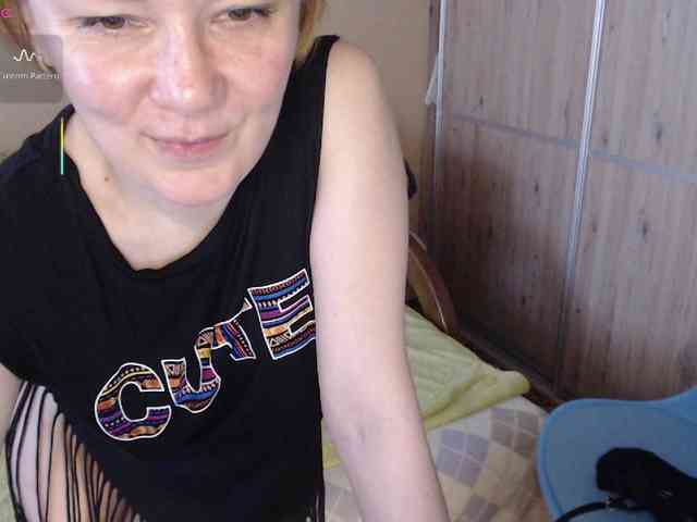 Julia99 webcam
