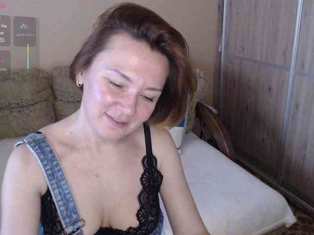 Julia99 webcam