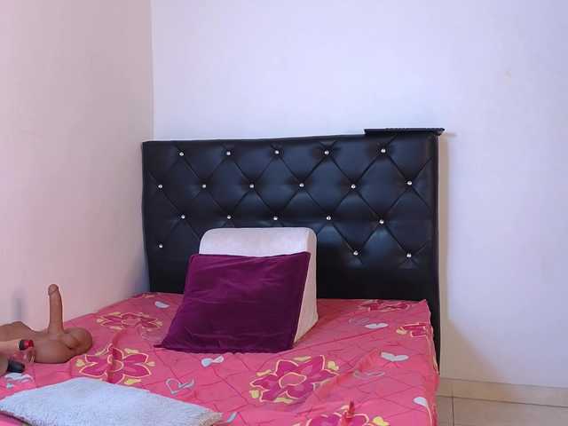 Tatiana-Blare's BongaCams show and profile