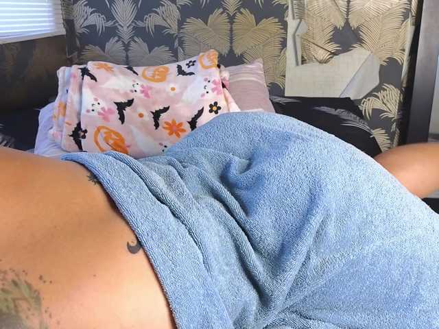 Tatiana-Blare's BongaCams show and profile