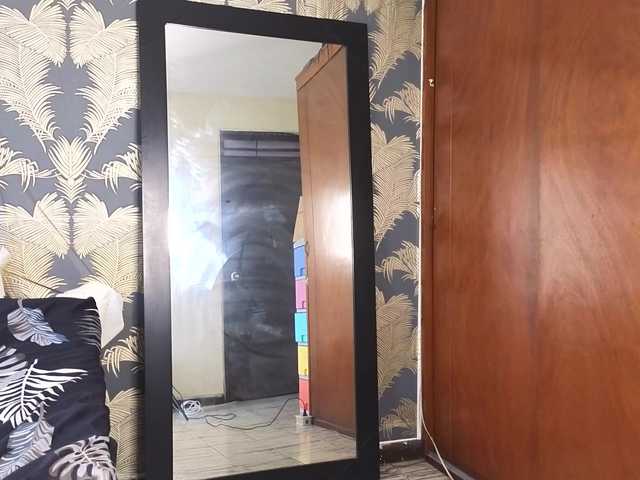 Tatiana-Blare's BongaCams show and profile