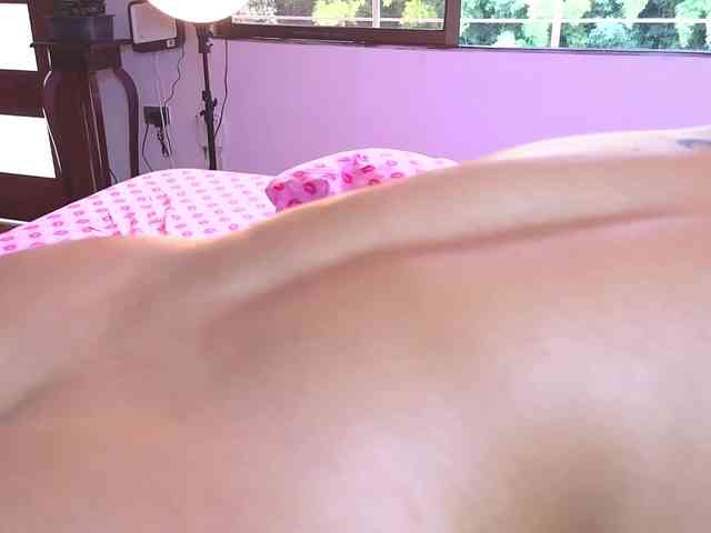 Tatiana-Blare webcam