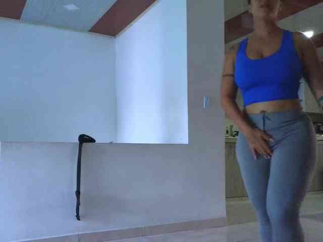 Tatiana-Blare webcam
