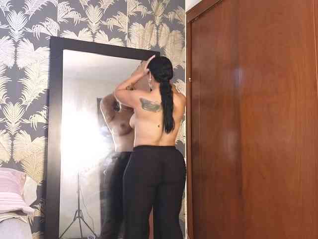 Tatiana-Blare Tatiana-Blare