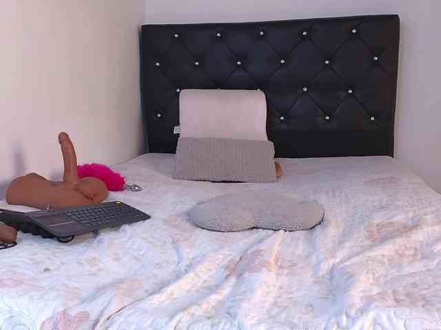 Tatiana-Blare webcam