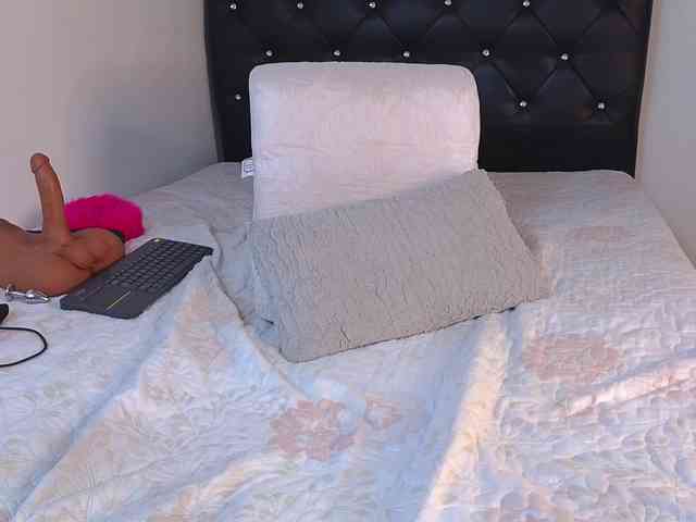 Tatiana-Blare webcam